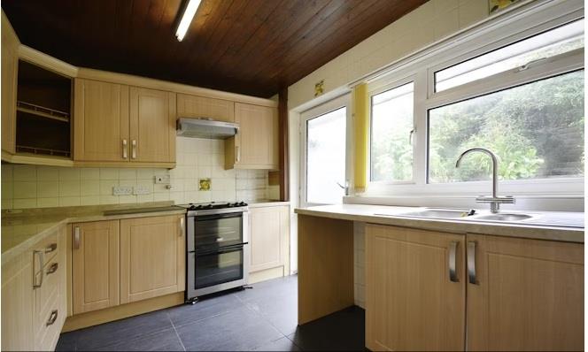 Cleviston Park, Llangennech, Llanelli, SA14 9UW